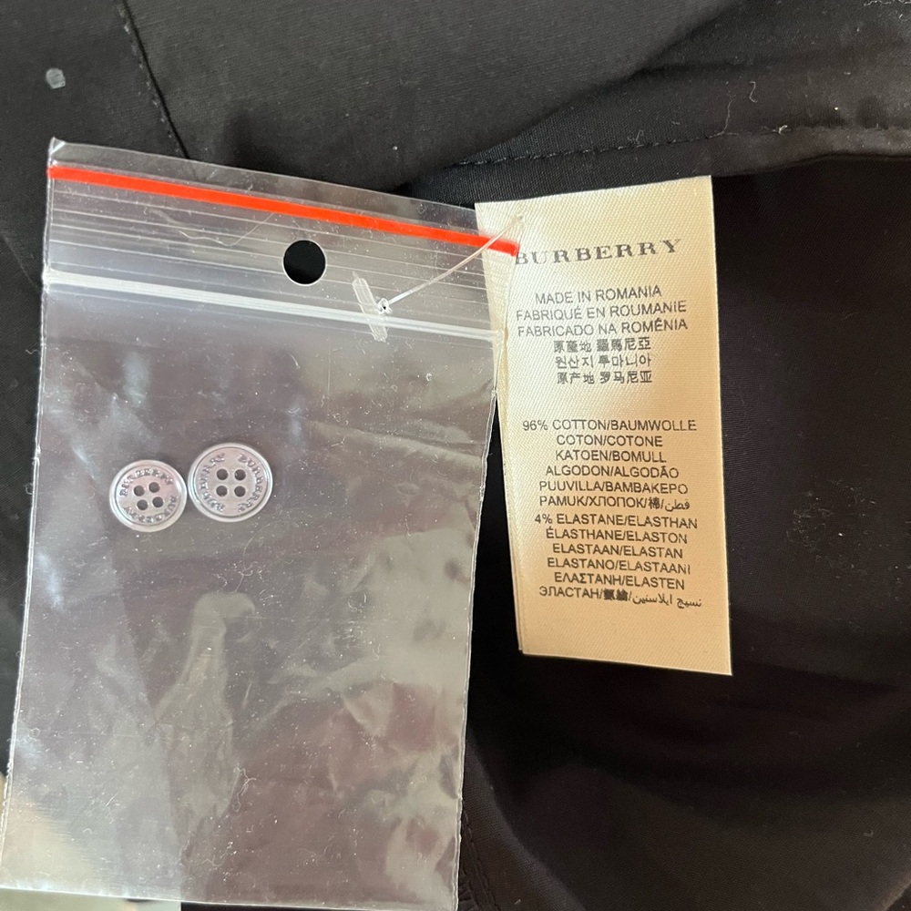 NWT Woman’s Burberry Brit Black Button Down Shirt - Picture 7 of 7